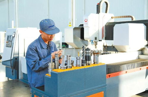 唐山一企业把京津冀三地好创意变产品造机器人